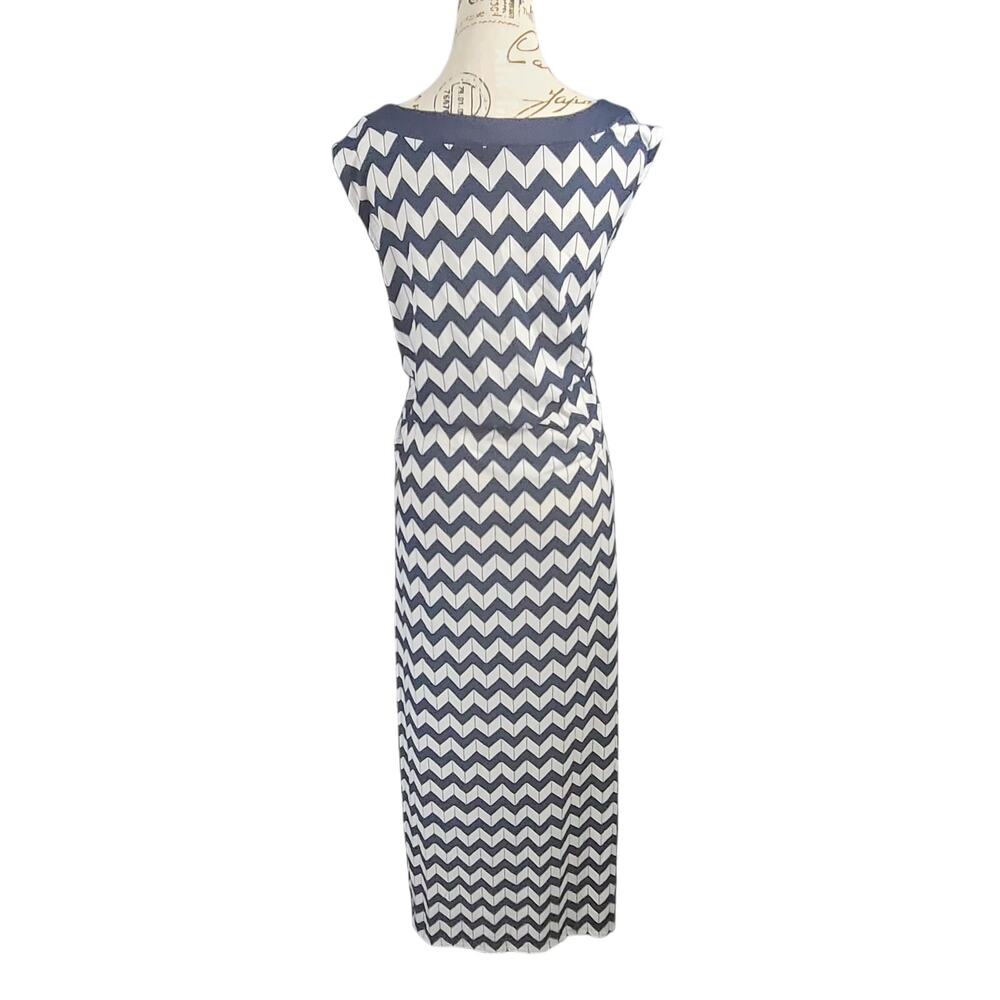 Haani maxi dress blue & white chevron Nautical vibes Sz 3x Coastal Beachy Vacay - Picture 3 of 8